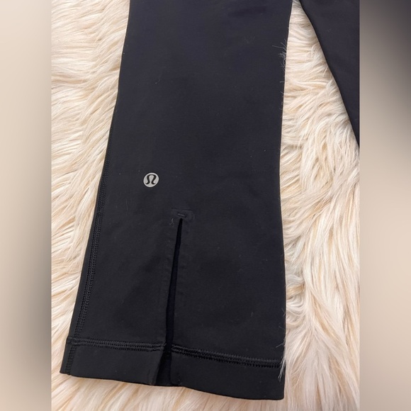 Lululemon Gather & Crow Crop – Size 2 - Picture 3 of 4